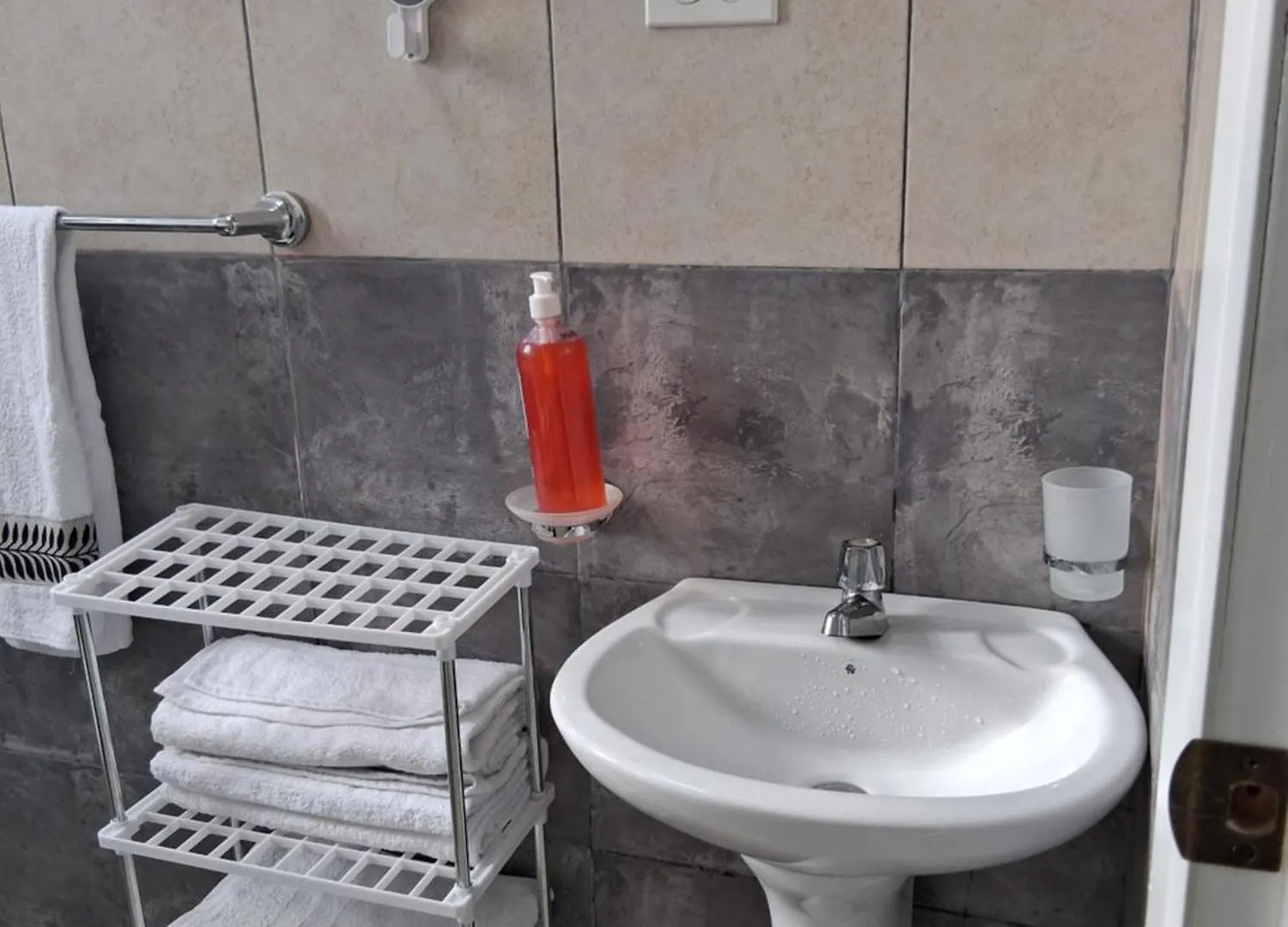 Aparthotel Residence Fasmin B&B Nayon Experience Boxing Quito Ecuador